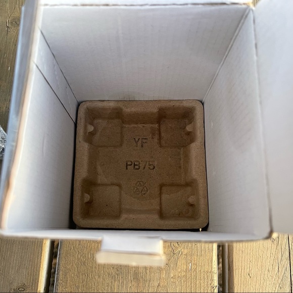 Scentsy Tilia Tree Pattern Wall Plug-In Wax Warmer in Original Box - Picture 7 of 12